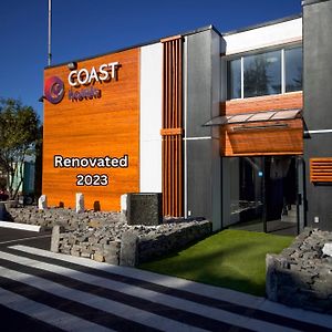 Coast Metro Vancouver Hotel